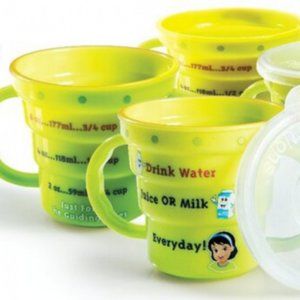 Children's Show 'n Tell Lidded 6oz Cups with 2oz Graduations & Handles (Set 4)